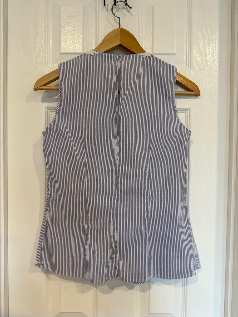 Massimo Dutti Sleeveless Lace Blouse Top - Picture 3 of 7
